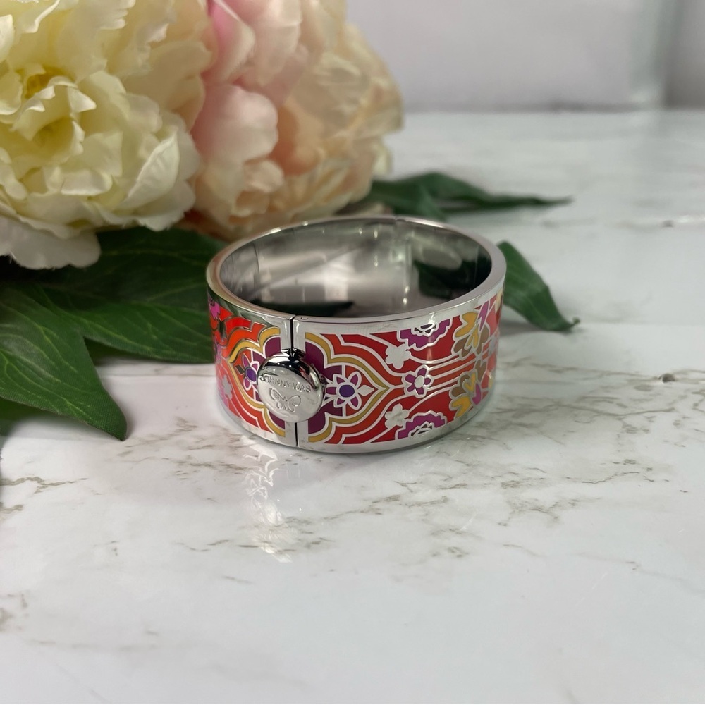 Johnny Was Small Red SABA Hinged Bracelet Size XS/S New in Package